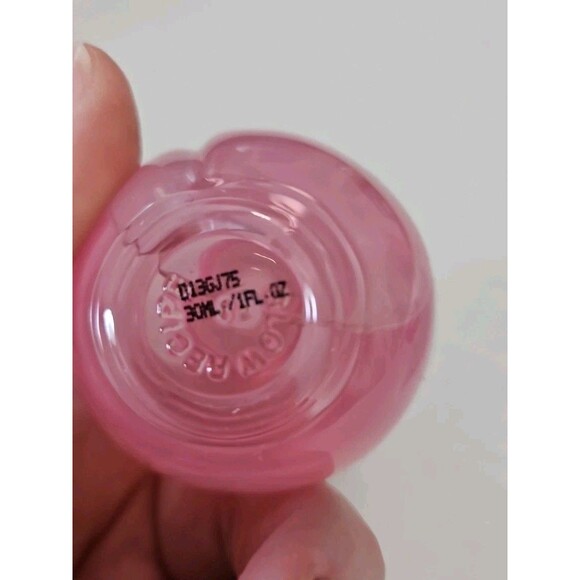 Glow Recipe Plum Plump Hyaluronic Face Serum 1oz New In Box - Picture 3 of 8